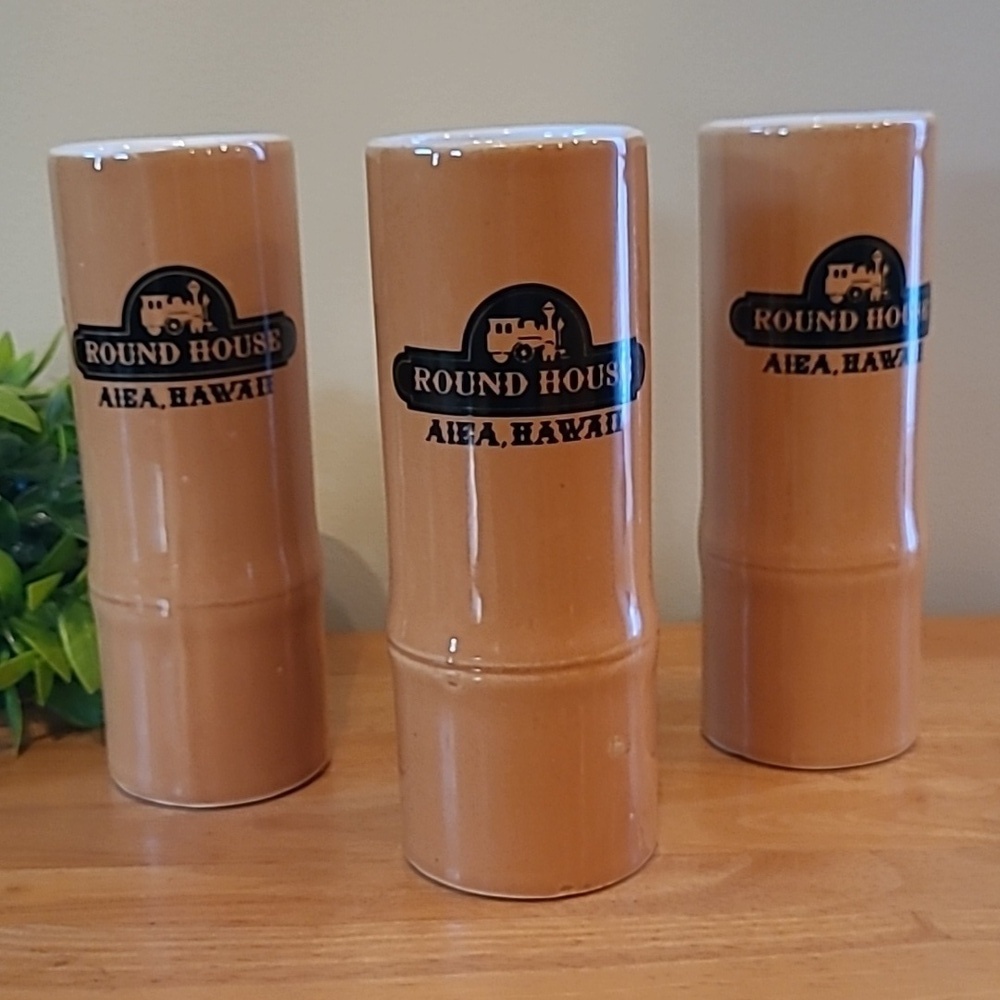 VINTAGE Round House Restaurant Aiea Hawaii Ceramic Bamboo Tiki Mugs - Picture 2 of 16